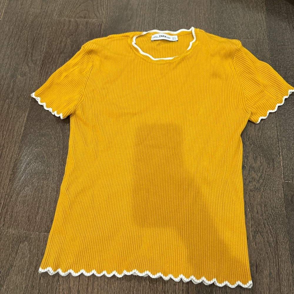 Zara Mustard Ribbed Top with White Edging